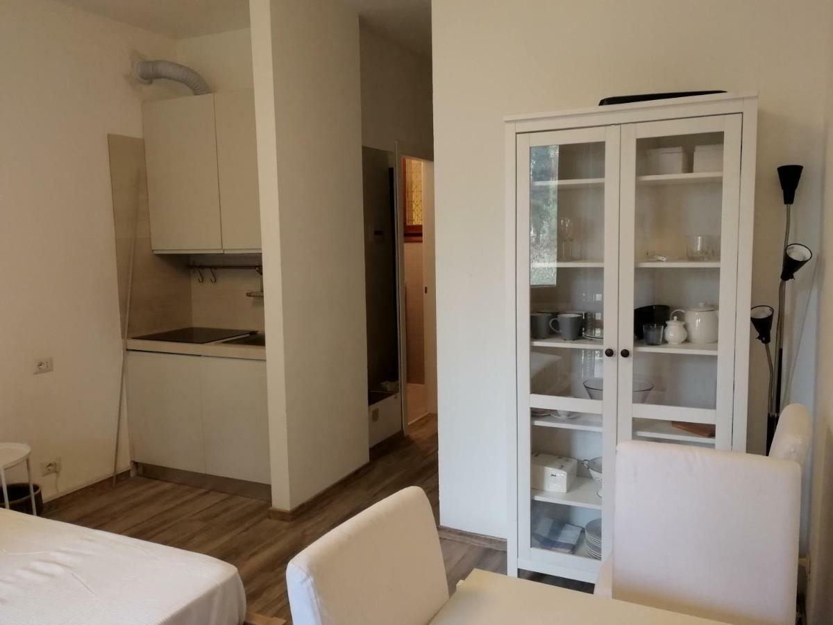 Bianca Studio Guanzate Kültér fotó