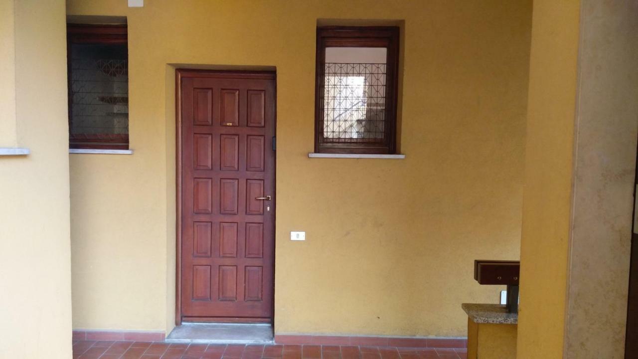 Bianca Studio Guanzate Kültér fotó